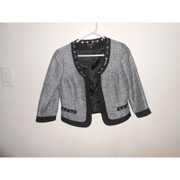 Nine West Women’s Black & White Tweed Cropped Jacket Size 6 3/4 sl Chain Grommet - Picture 1 of 5